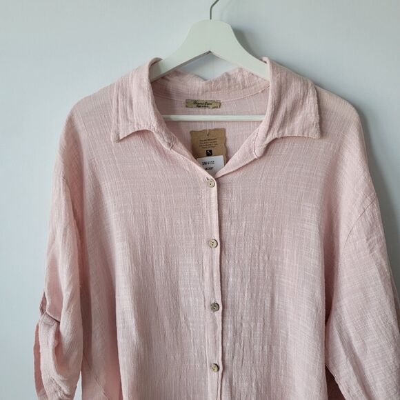 beyond capri top womens size one size  button up pink roll-Tab sleeve - Picture 3 of 8